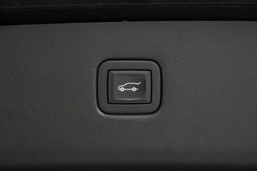 used 2020 Chevrolet Blazer car, priced at $21,430