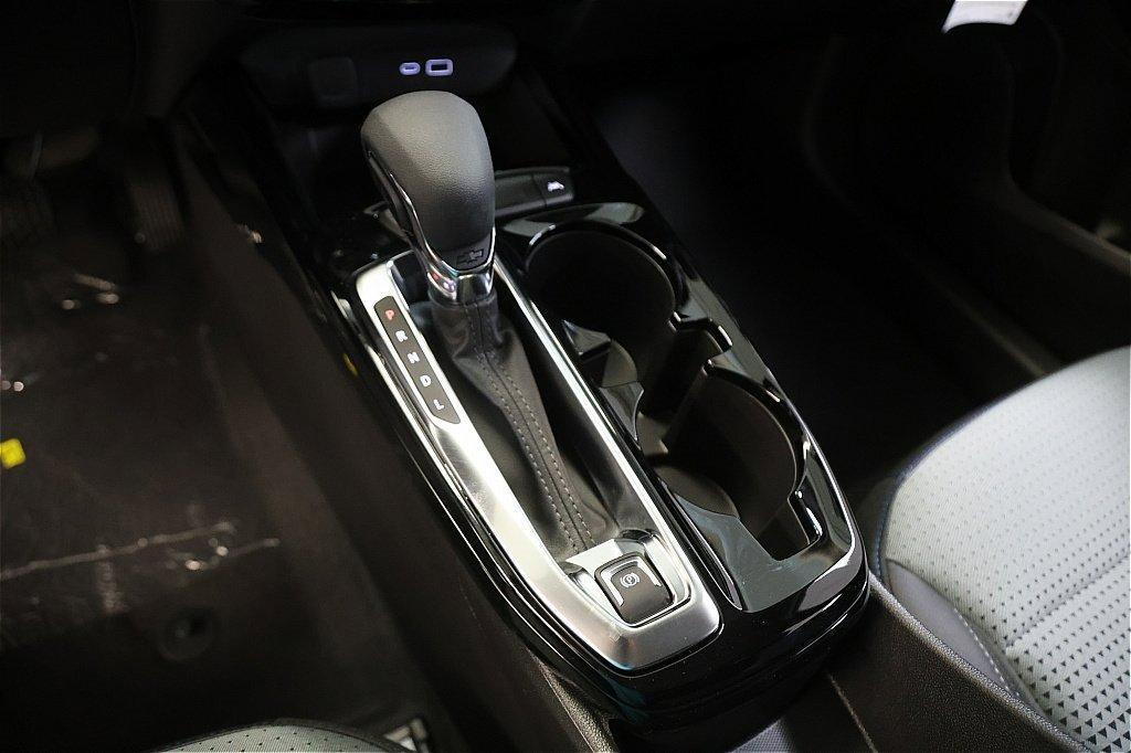 new 2025 Chevrolet Trax car, priced at $21,231