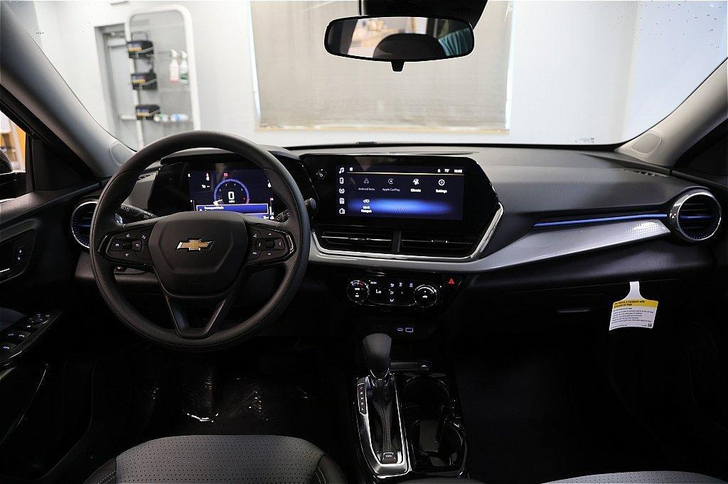new 2025 Chevrolet Trax car, priced at $21,231