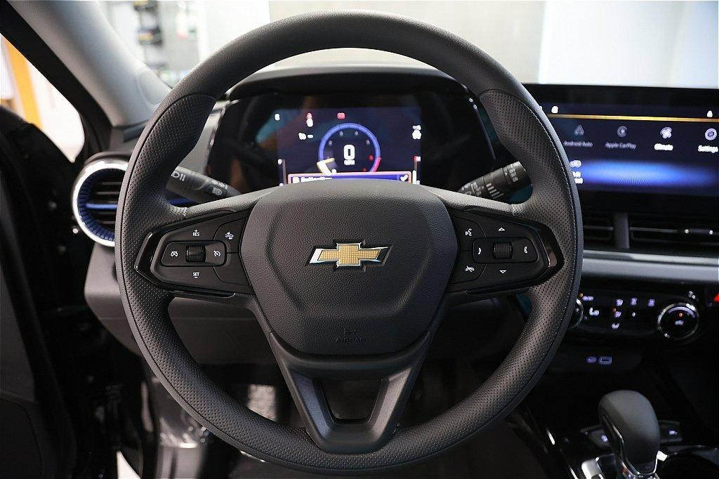 new 2025 Chevrolet Trax car, priced at $21,231