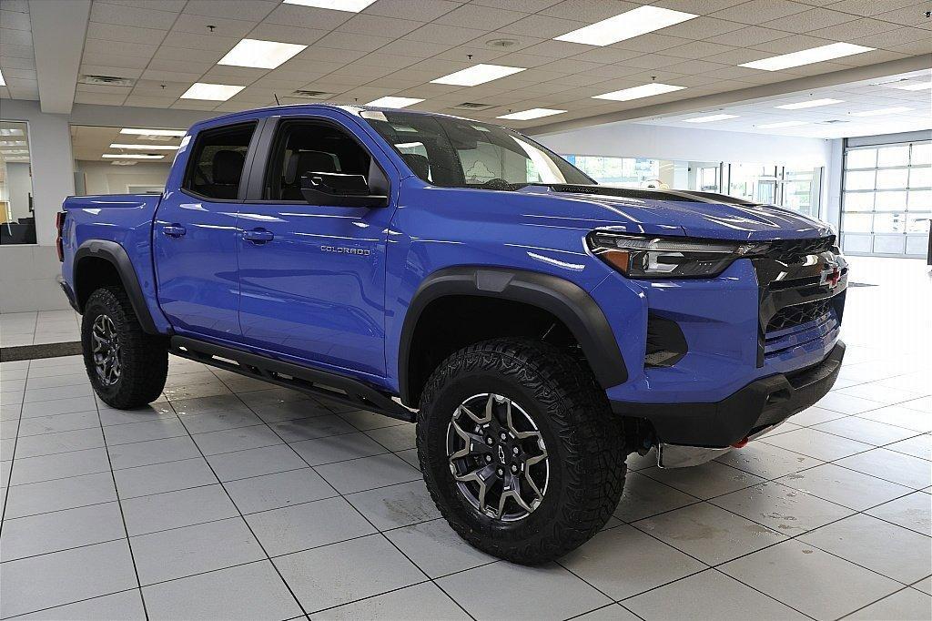 new 2025 Chevrolet Colorado car, priced at $49,995