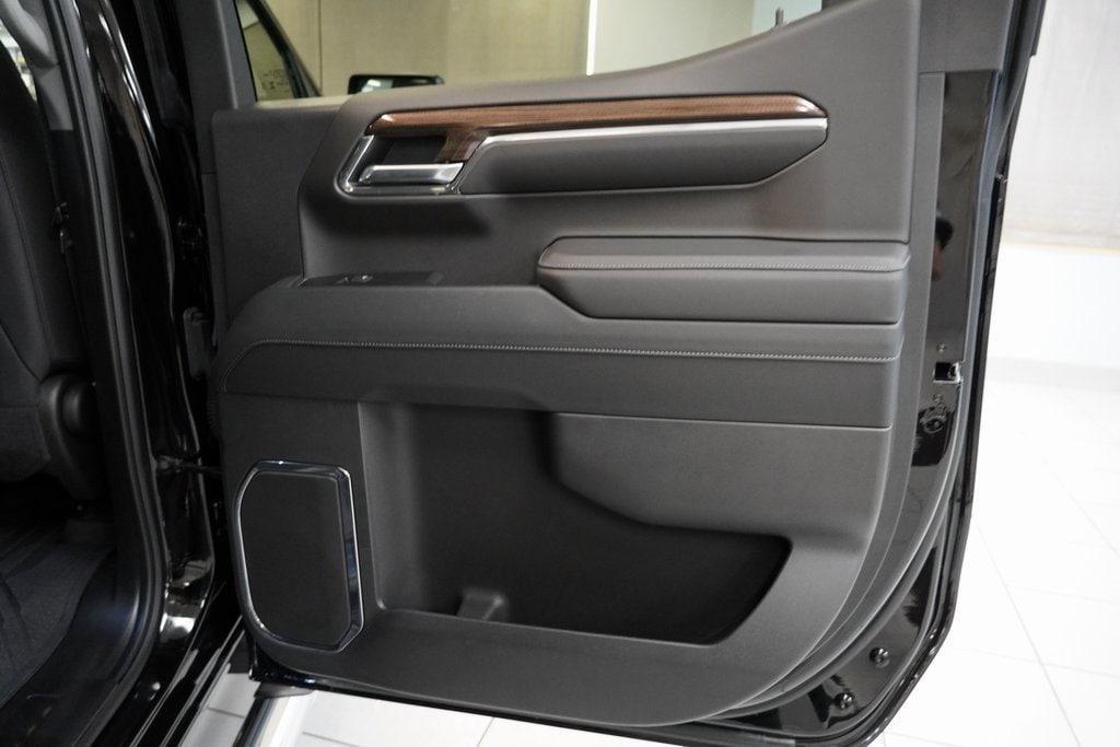 new 2024 Chevrolet Silverado 1500 car, priced at $47,900