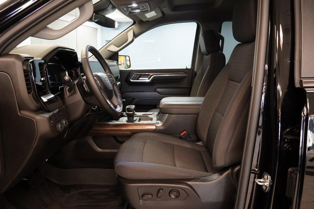 new 2024 Chevrolet Silverado 1500 car, priced at $47,900