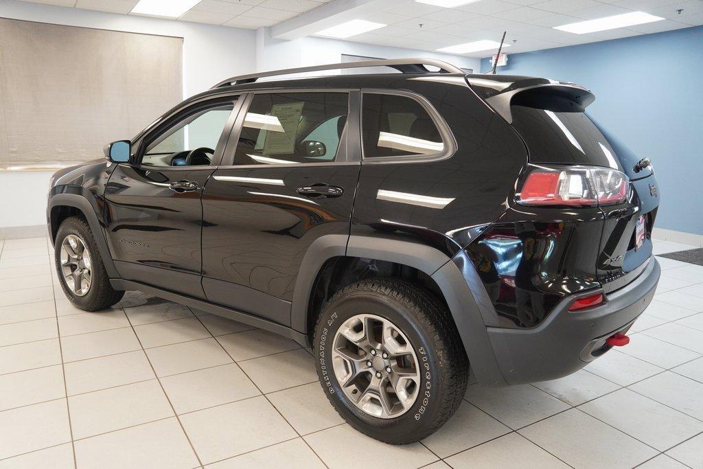 used 2019 Jeep Cherokee car, priced at $13,995