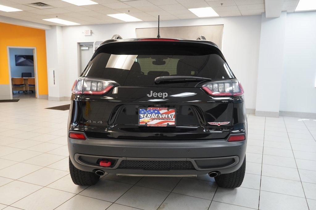 used 2019 Jeep Cherokee car, priced at $13,995