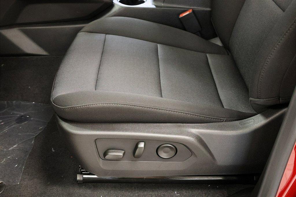 new 2026 Chevrolet Colorado car, priced at $36,305