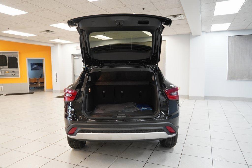 new 2025 Chevrolet Trax car, priced at $21,699