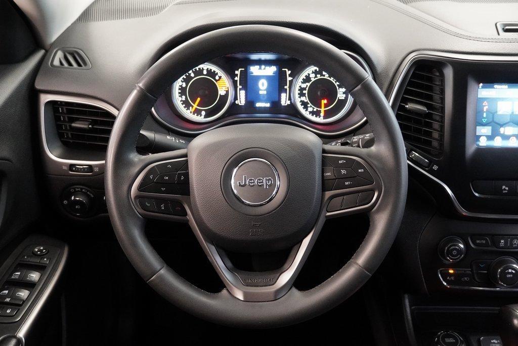 used 2020 Jeep Cherokee car, priced at $15,799