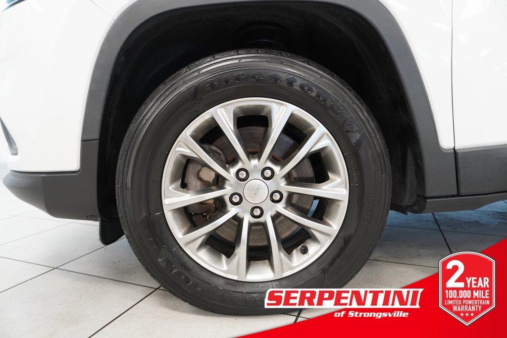 used 2020 Jeep Cherokee car, priced at $17,995