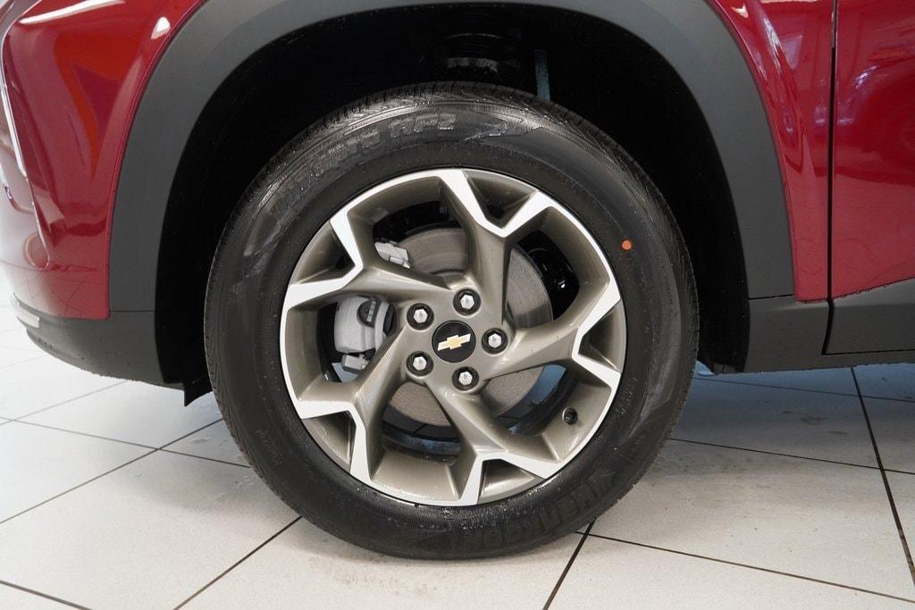 new 2025 Chevrolet Trax car, priced at $21,000
