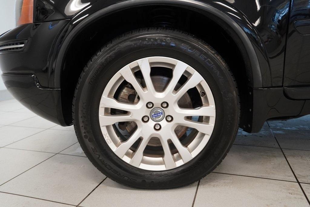 used 2013 Volvo XC90 car, priced at $8,977