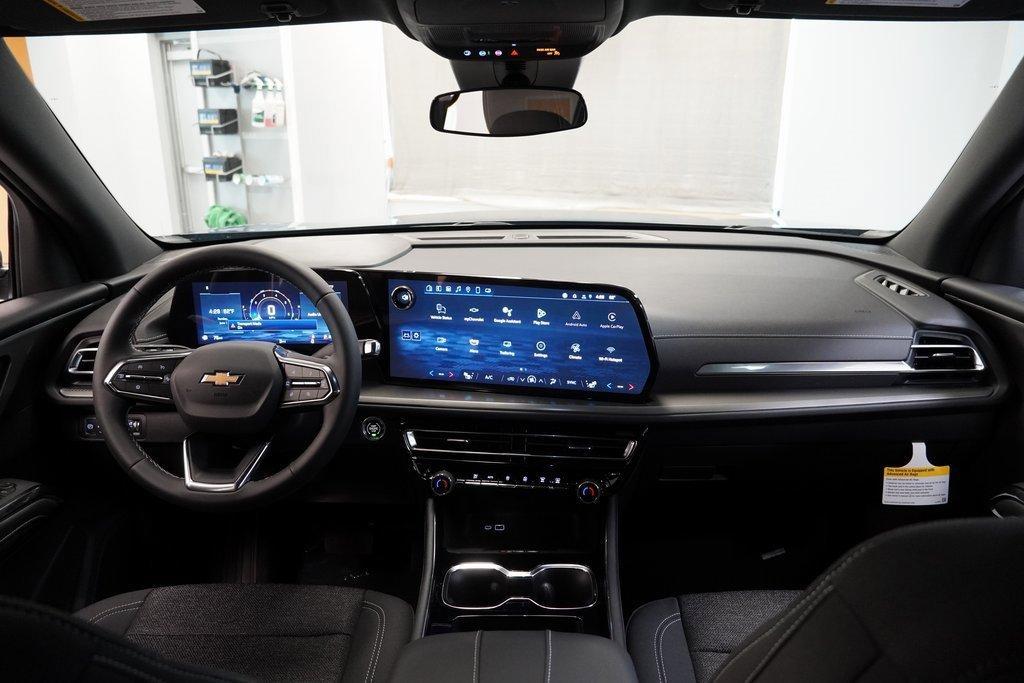 new 2025 Chevrolet Traverse car, priced at $40,290