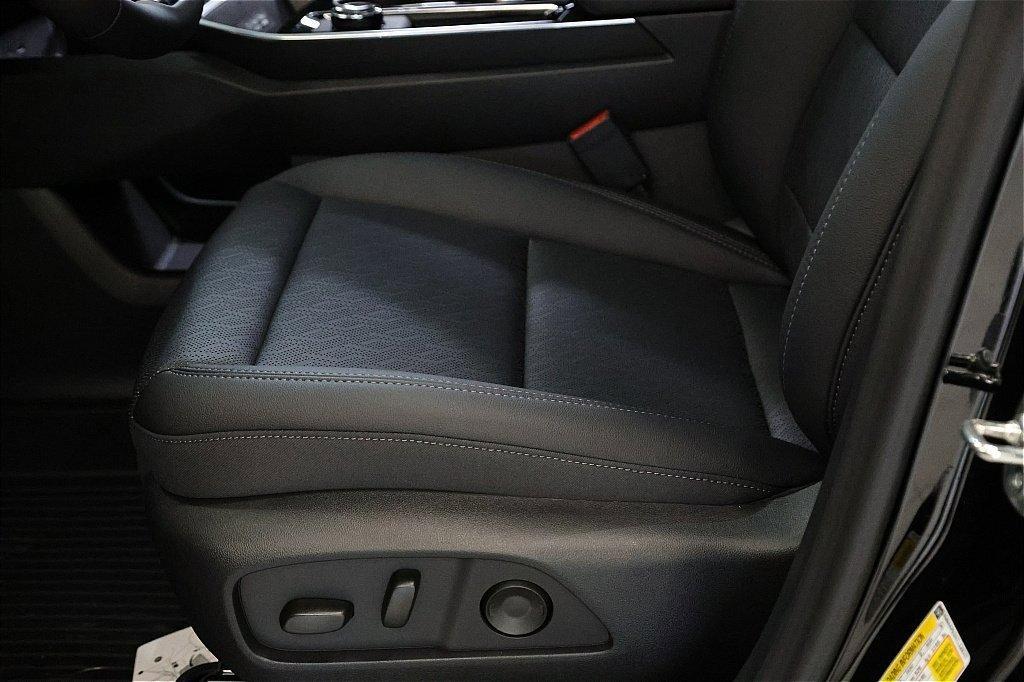 new 2026 Chevrolet Equinox car, priced at $33,409