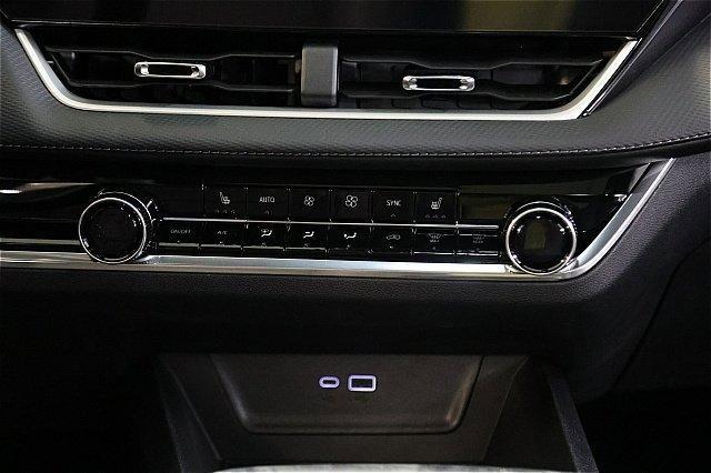 new 2026 Chevrolet Equinox car, priced at $31,995