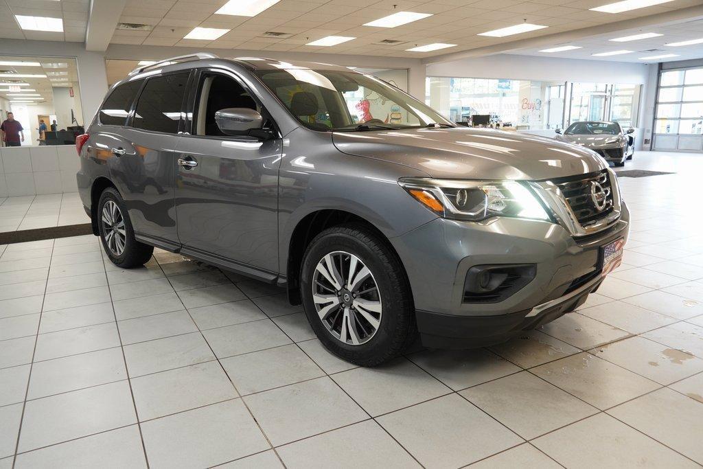 used 2017 Nissan Pathfinder car, priced at $13,995