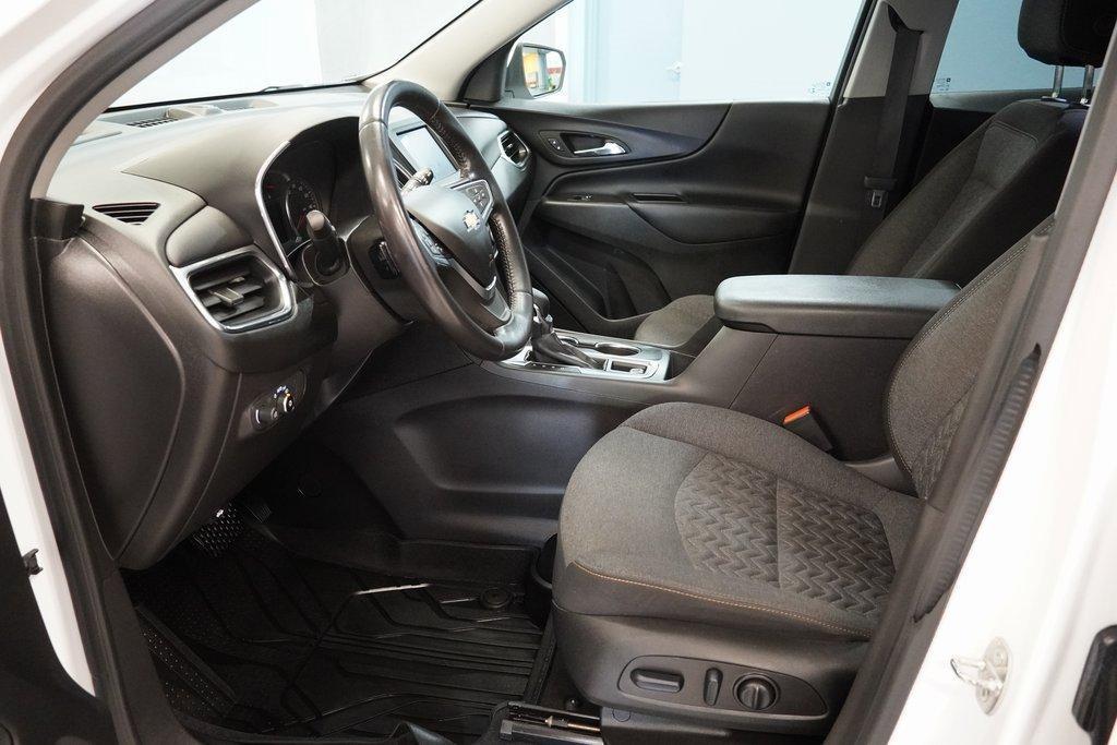 used 2022 Chevrolet Equinox car, priced at $21,333