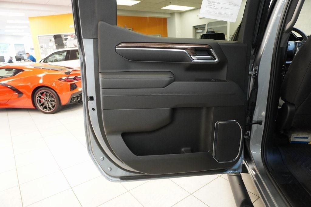used 2025 Chevrolet Silverado 1500 car, priced at $54,980