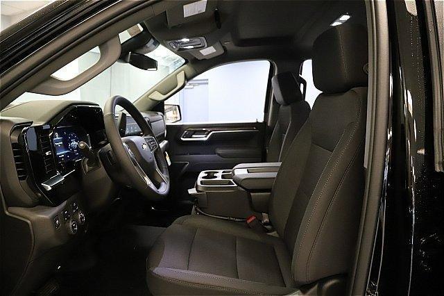 new 2025 Chevrolet Silverado 1500 car, priced at $39,449