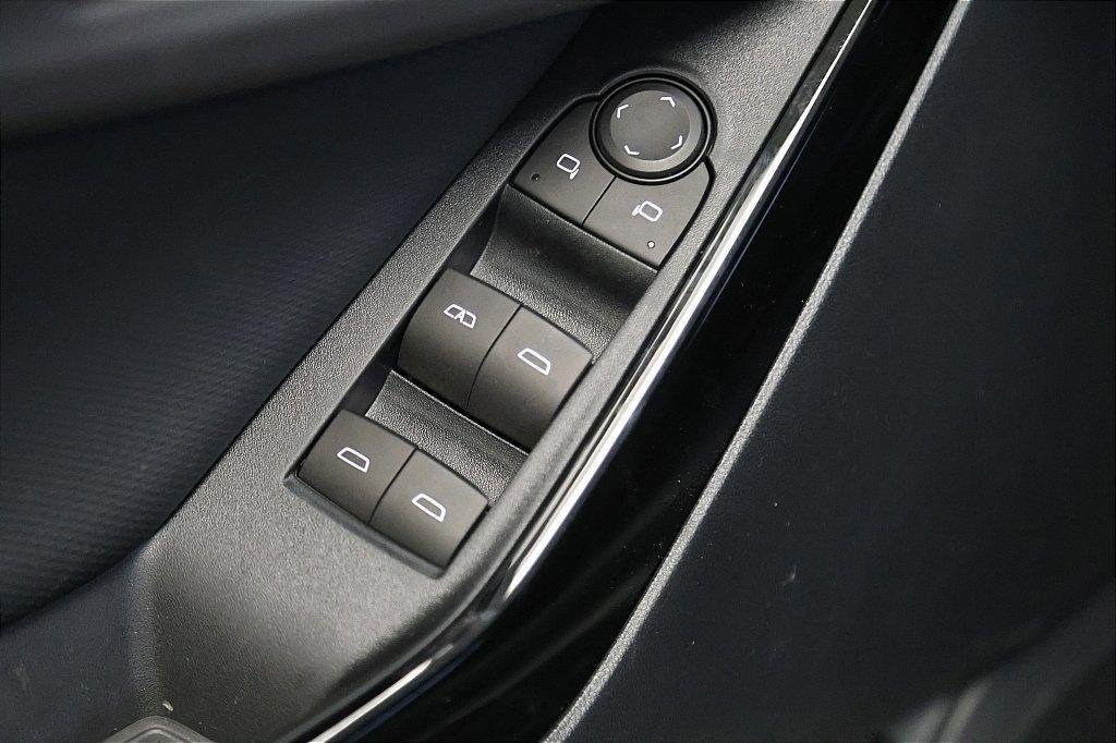 new 2026 Chevrolet Equinox car, priced at $31,359