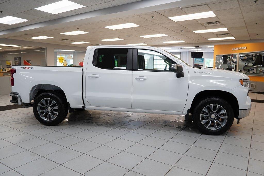 new 2025 Chevrolet Silverado 1500 car, priced at $40,245