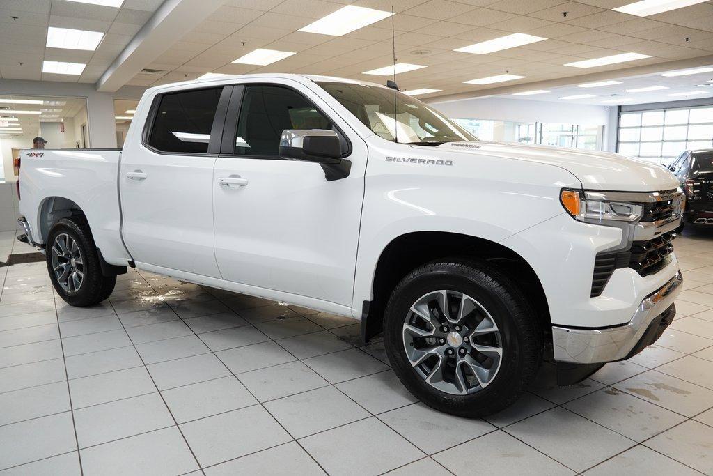 new 2025 Chevrolet Silverado 1500 car, priced at $40,245