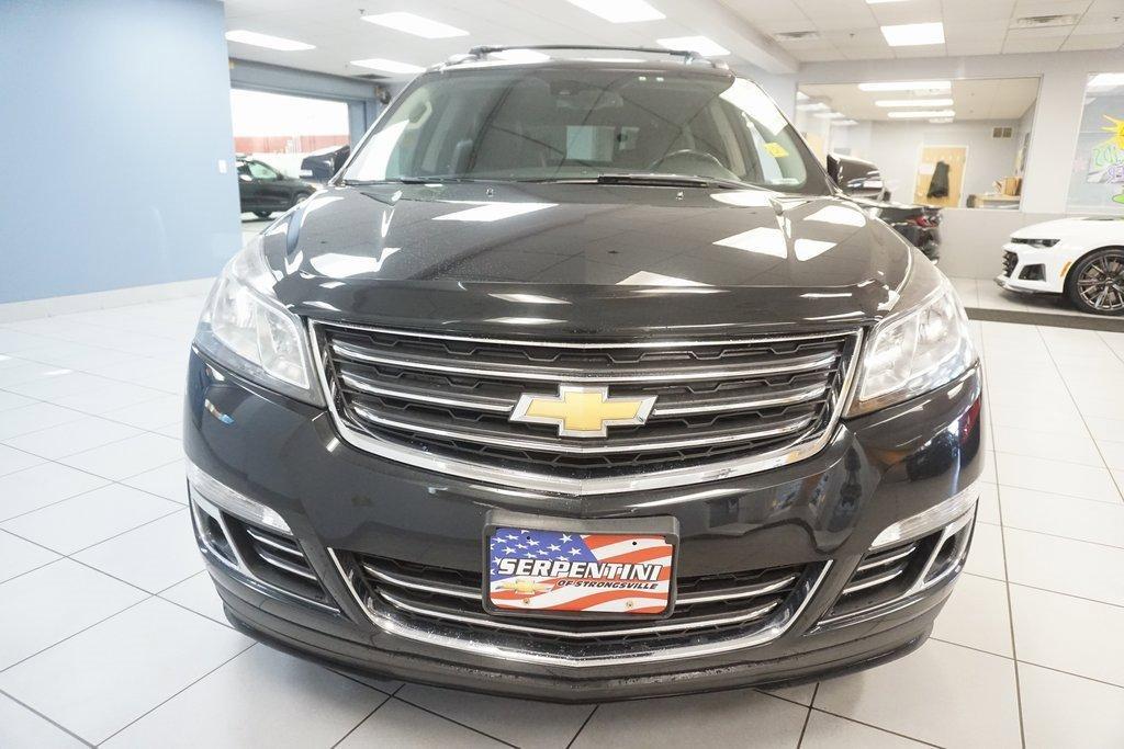 used 2014 Chevrolet Traverse car, priced at $9,900