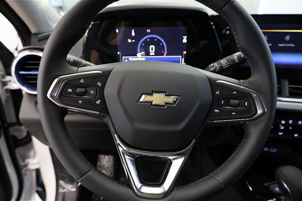new 2025 Chevrolet Trax car, priced at $21,299