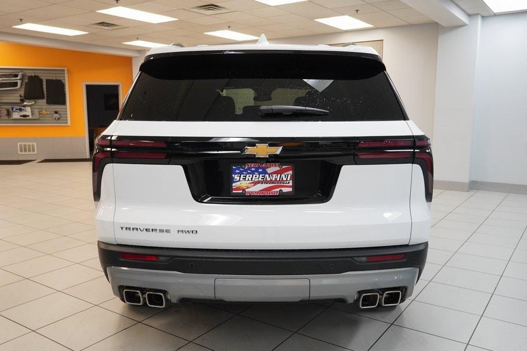 new 2025 Chevrolet Traverse car, priced at $43,790