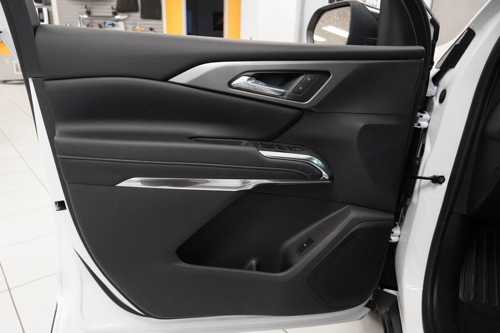 new 2025 Chevrolet Traverse car, priced at $43,790