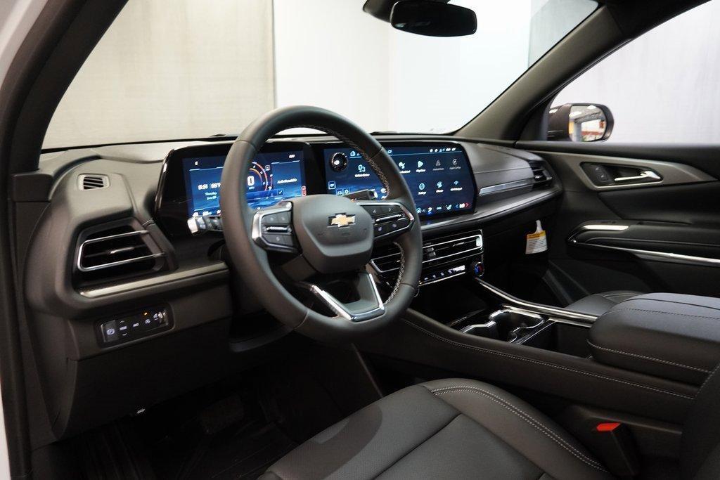 new 2025 Chevrolet Traverse car, priced at $43,790