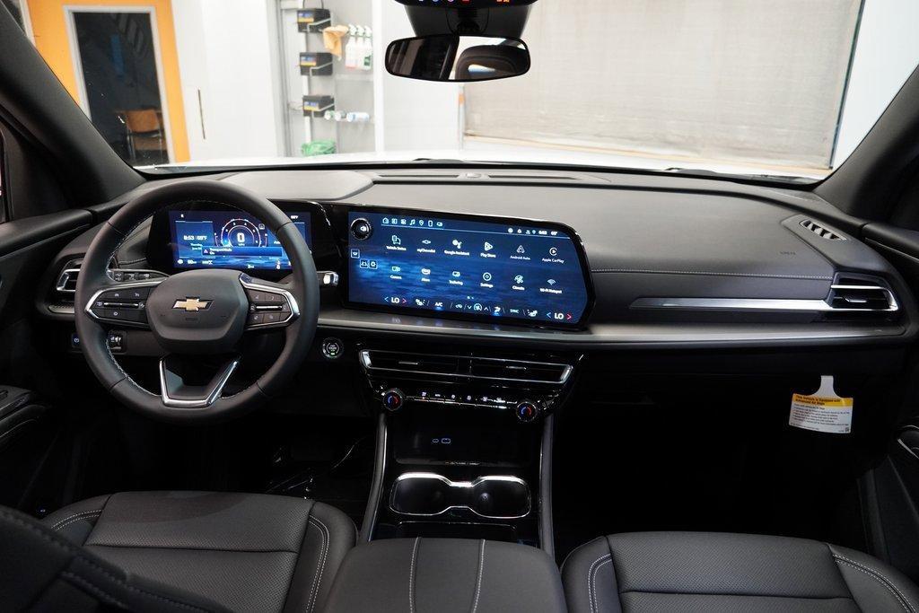 new 2025 Chevrolet Traverse car, priced at $43,790