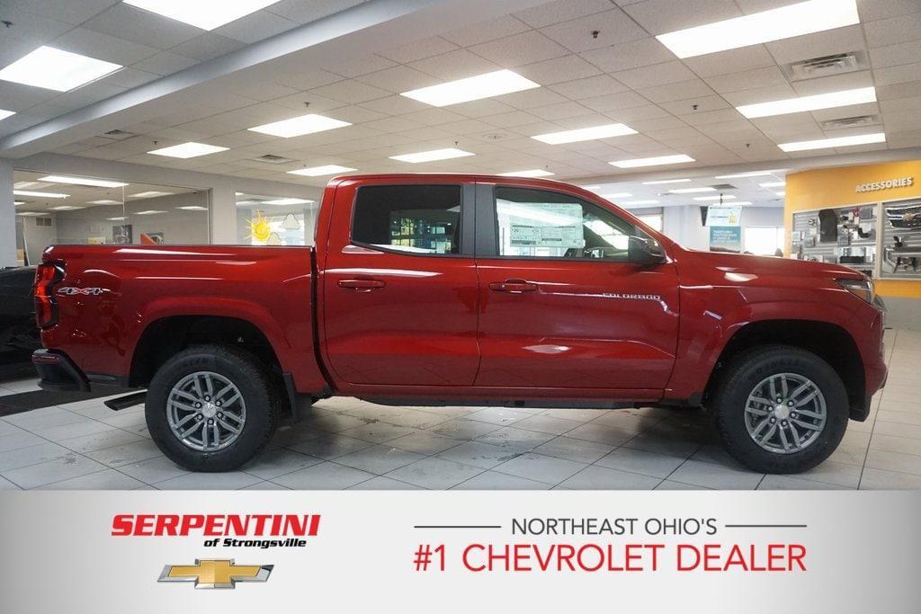 new 2024 Chevrolet Colorado car, priced at $41,755