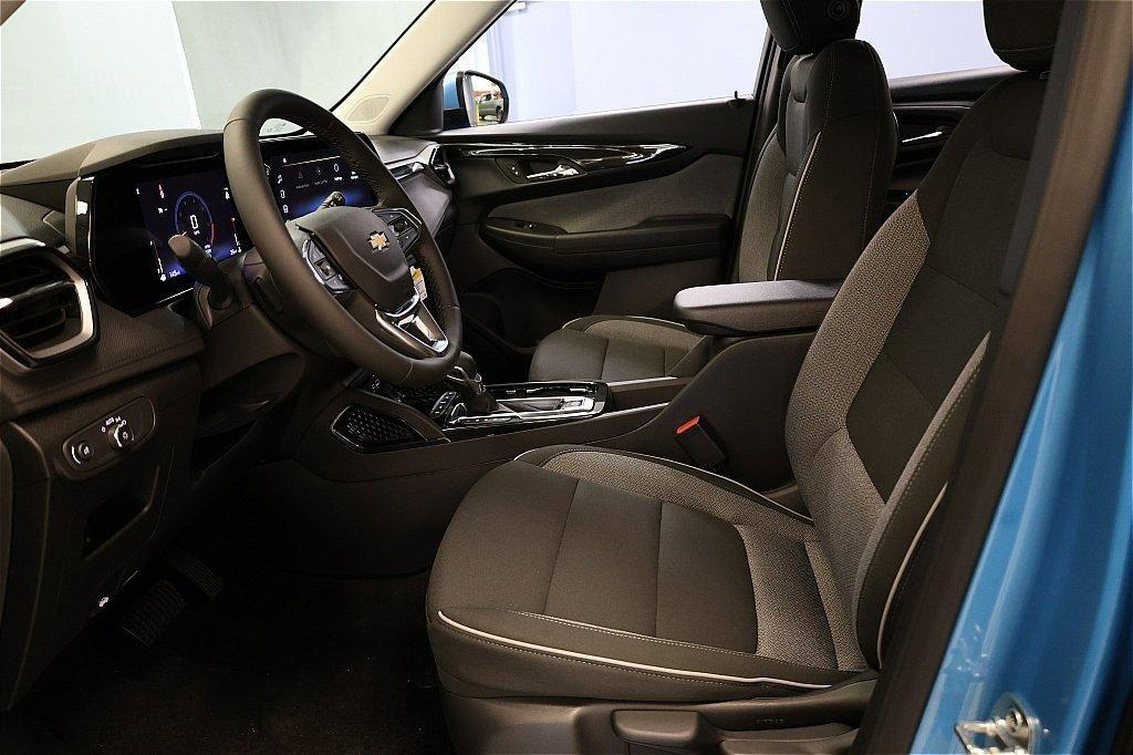 new 2026 Chevrolet TrailBlazer car, priced at $22,409