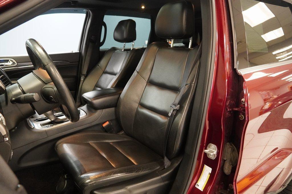 used 2018 Jeep Grand Cherokee car, priced at $17,500