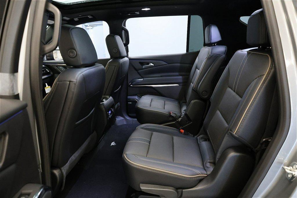 new 2026 Chevrolet Traverse car, priced at $59,201