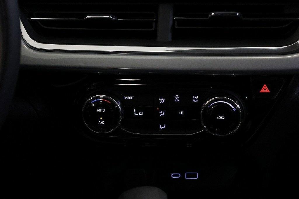 new 2025 Chevrolet Trax car, priced at $20,690