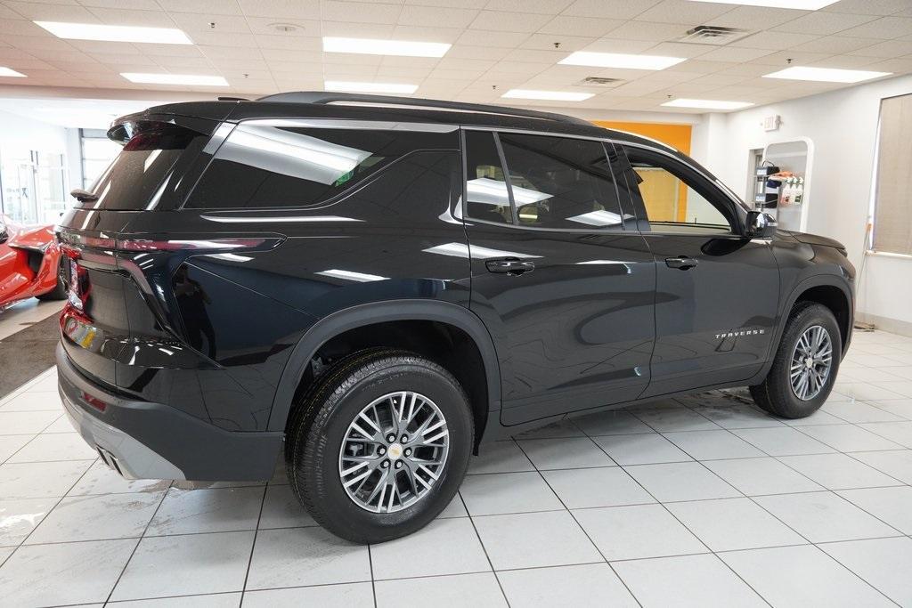 new 2025 Chevrolet Traverse car, priced at $43,060