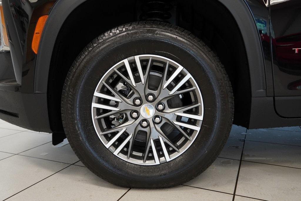 new 2025 Chevrolet Traverse car, priced at $43,060