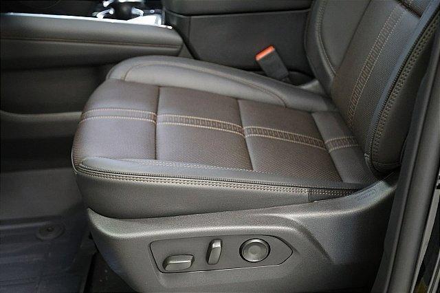 new 2025 Chevrolet Suburban car, priced at $90,900
