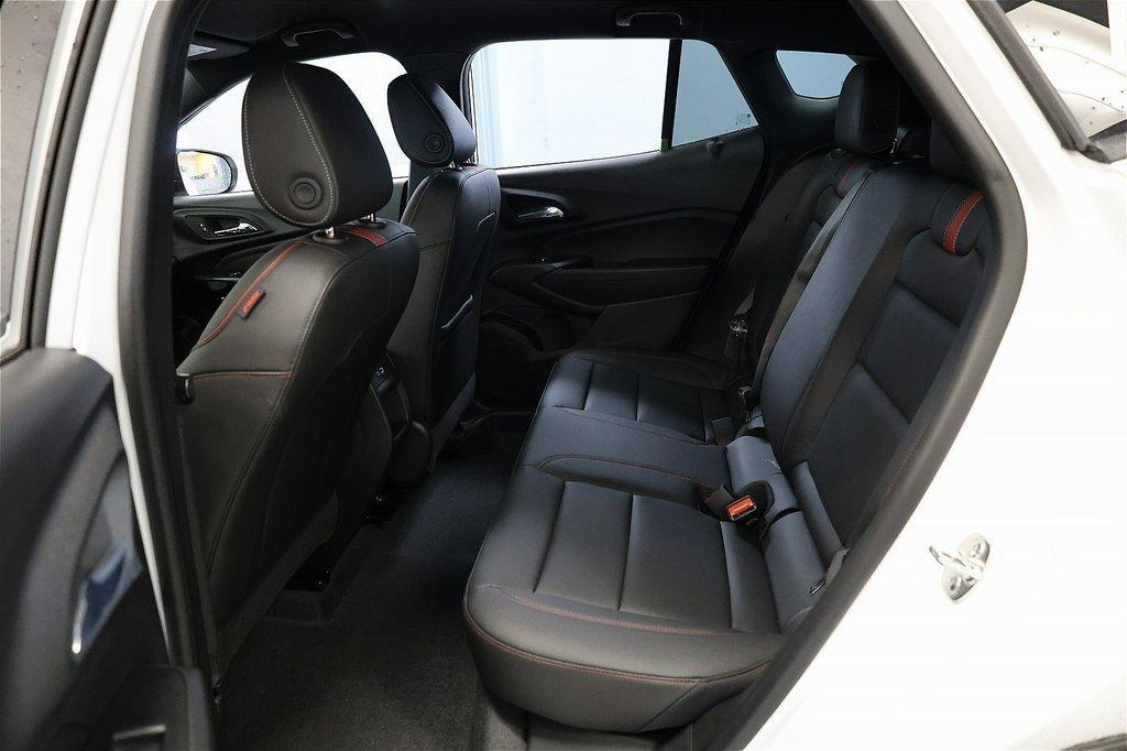 new 2025 Chevrolet Trax car, priced at $23,000