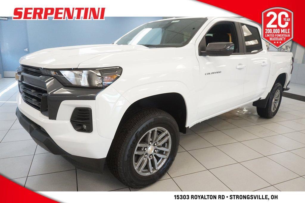 new 2024 Chevrolet Colorado car, priced at $39,995