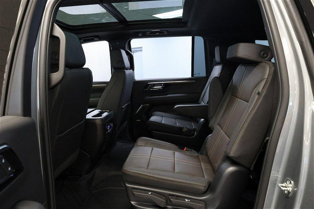 new 2025 Chevrolet Suburban car, priced at $85,499