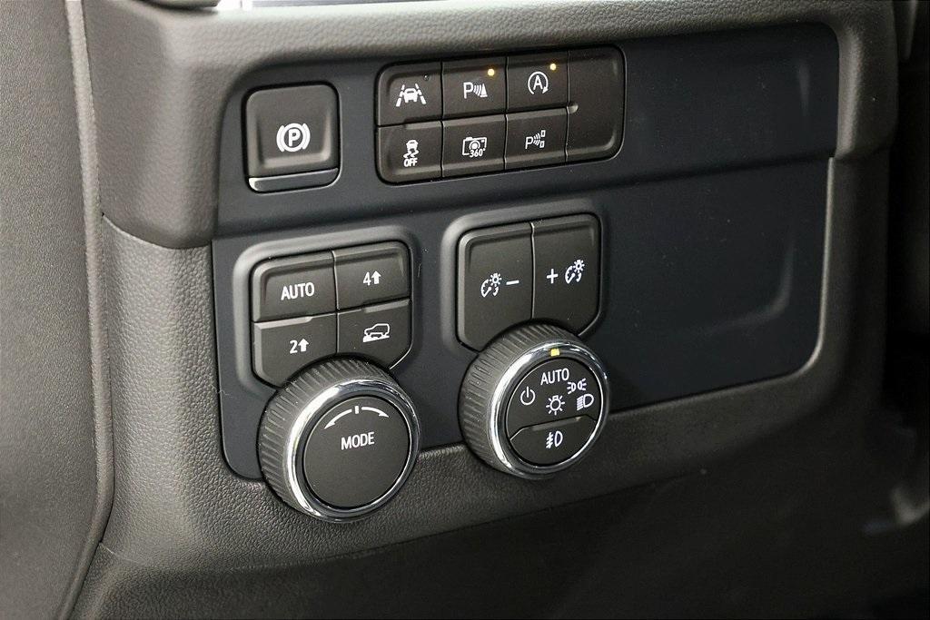 new 2026 Chevrolet Tahoe car, priced at $70,618