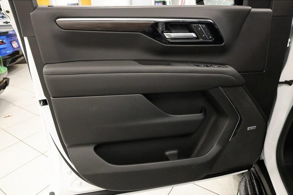 new 2026 Chevrolet Tahoe car, priced at $70,618