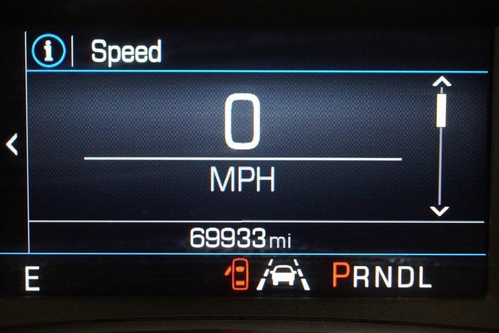 used 2021 Chevrolet Equinox car, priced at $16,600