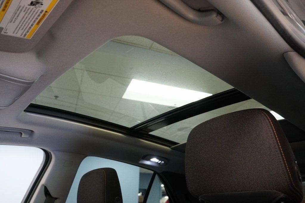 used 2021 Chevrolet Equinox car, priced at $16,600