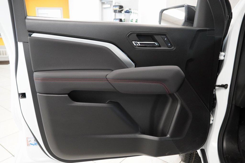 new 2024 Chevrolet Colorado car, priced at $45,538