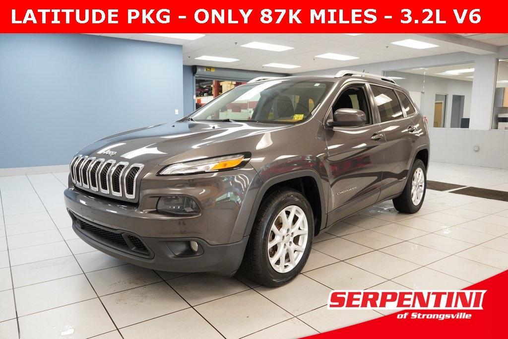 used 2014 Jeep Cherokee car, priced at $9,900