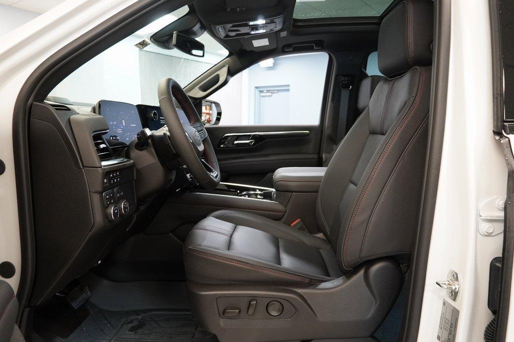 new 2025 Chevrolet Suburban car, priced at $74,995