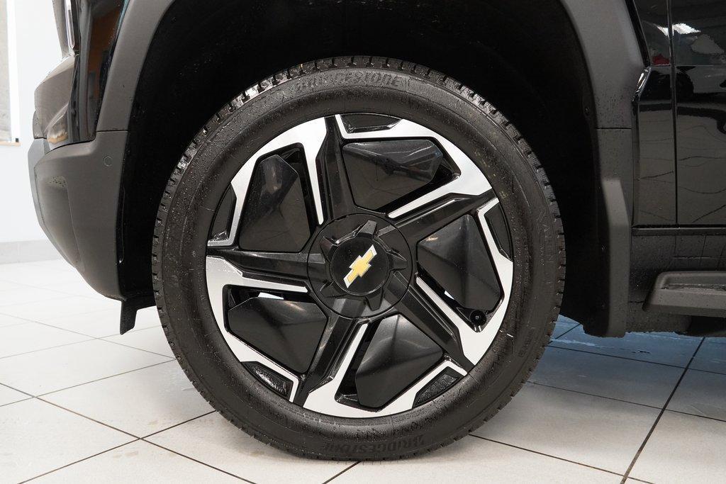 new 2025 Chevrolet Silverado EV car, priced at $75,400